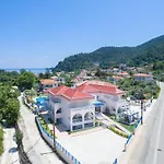 Stratos Deluxe Skala Potamias