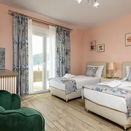 Stratos Deluxe アパート スカラ・ポタミアス