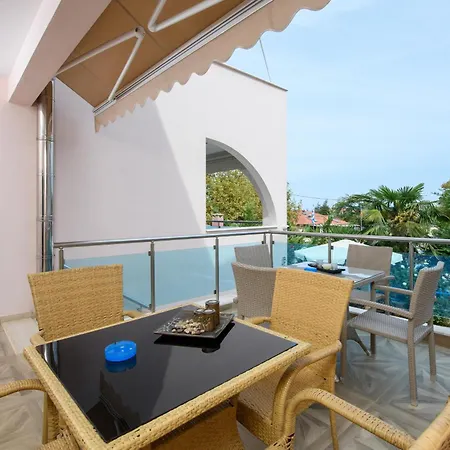 Apartament Stratos Deluxe
