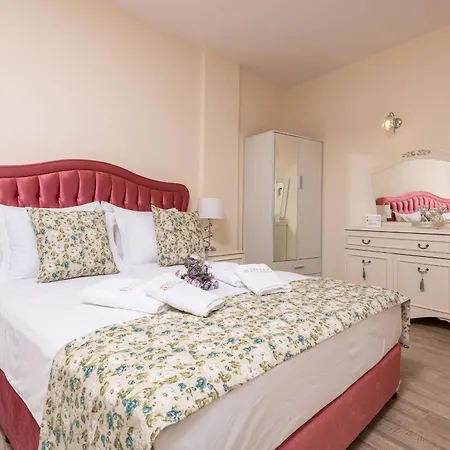 Stratos Deluxe Skala Potamia